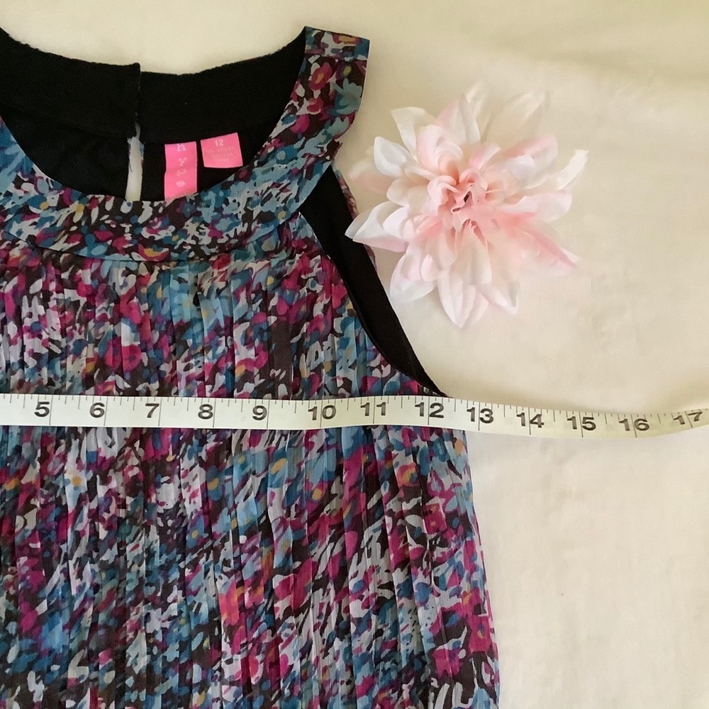 NWOT Pleated Dress Girls Size 12 - Picture 10 of 15